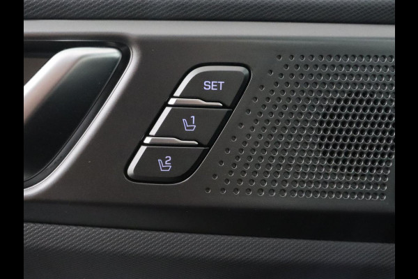 Hyundai IONIQ 1.6 GDi Premium+ | Stoelventilatie | Leder | Trekhaak | Camera | Memory | Infinity Sound | Adaptive cruise | Navigatie | Achterbankverwarming | Keyless | Full LED