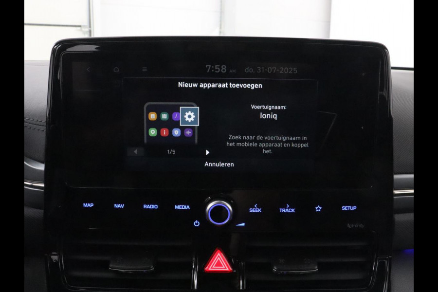 Hyundai IONIQ 1.6 GDi Premium+ | Stoelventilatie | Leder | Trekhaak | Camera | Memory | Infinity Sound | Adaptive cruise | Navigatie | Achterbankverwarming | Keyless | Full LED