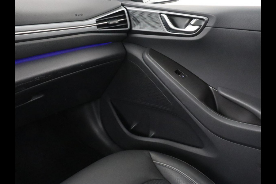 Hyundai IONIQ 1.6 GDi Premium+ | Stoelventilatie | Leder | Trekhaak | Camera | Memory | Infinity Sound | Adaptive cruise | Navigatie | Achterbankverwarming | Keyless | Full LED