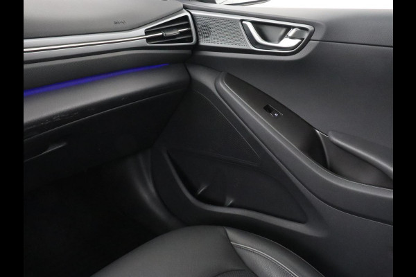 Hyundai IONIQ 1.6 GDi Premium+ | Stoelventilatie | Leder | Trekhaak | Camera | Memory | Infinity Sound | Adaptive cruise | Navigatie | Achterbankverwarming | Keyless | Full LED