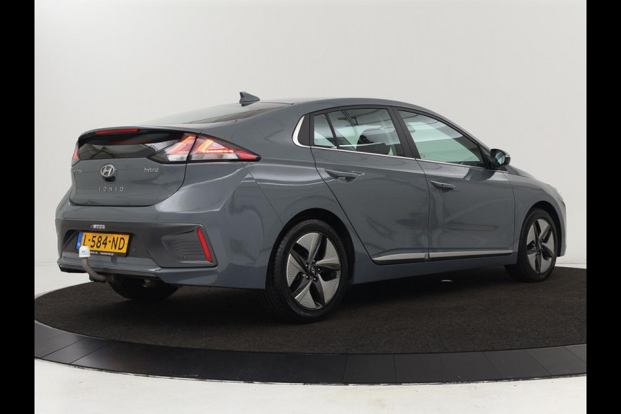 Hyundai IONIQ 1.6 GDi Premium+ | Stoelventilatie | Leder | Trekhaak | Camera | Memory | Infinity Sound | Adaptive cruise | Navigatie | Achterbankverwarming | Keyless | Full LED