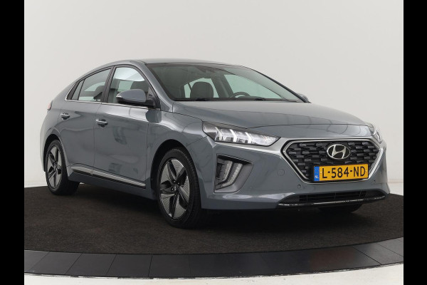 Hyundai IONIQ 1.6 GDi Premium+ | Stoelventilatie | Leder | Trekhaak | Camera | Memory | Infinity Sound | Adaptive cruise | Navigatie | Achterbankverwarming | Keyless | Full LED