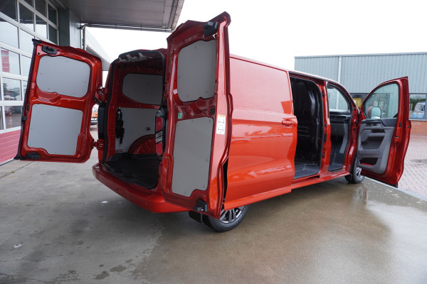 Ford Transit Custom 320 2.0 TDCI 136PK L2H1 Limited ACTIEPRIJS OP=OP Airco | Adap cruise | Navi | Blis