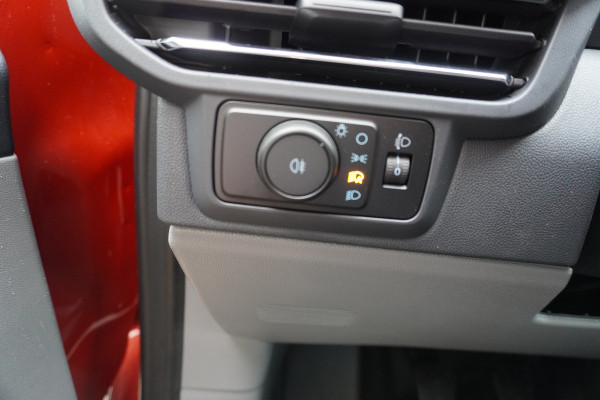 Ford Transit Custom 320 2.0 TDCI 136PK L2H1 Limited ACTIEPRIJS OP=OP Airco | Adap cruise | Navi | Blis