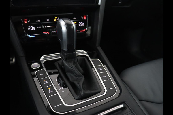 Volkswagen Arteon 1.4 eHybrid Elegance Business Exclusive | Panoramadak | Leder | Head-Up | Stoelverwarming | Camera | Virtual Cockpit | Matrix LED | Achterbankverwarming | PHEV