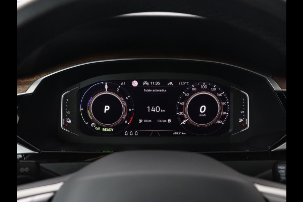 Volkswagen Arteon 1.4 eHybrid Elegance Business Exclusive | Panoramadak | Leder | Head-Up | Stoelverwarming | Camera | Virtual Cockpit | Matrix LED | Achterbankverwarming | PHEV