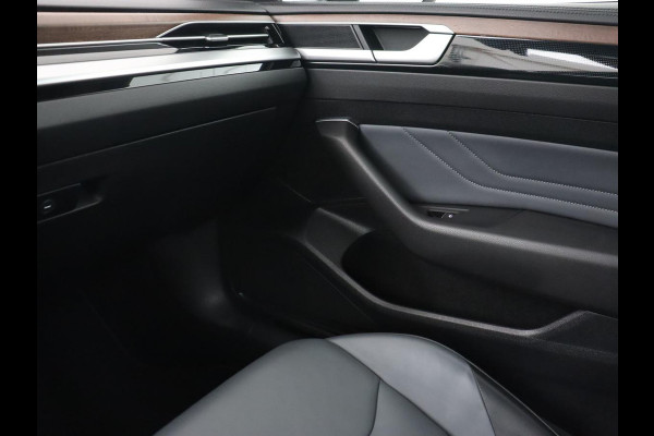 Volkswagen Arteon 1.4 eHybrid Elegance Business Exclusive | Panoramadak | Leder | Head-Up | Stoelverwarming | Camera | Virtual Cockpit | Matrix LED | Achterbankverwarming | PHEV