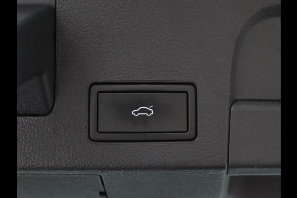 Volkswagen Arteon 1.4 eHybrid Elegance Business Exclusive | Panoramadak | Leder | Head-Up | Stoelverwarming | Camera | Virtual Cockpit | Matrix LED | Achterbankverwarming | PHEV