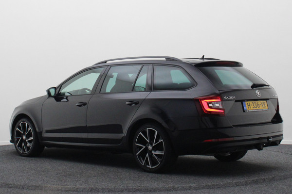 Škoda Octavia Combi 1.5 TSI Greentech Sport Business Automaat Apple Carplay, Sportstoelen, Camera, Climate, Trekhaak, 18"