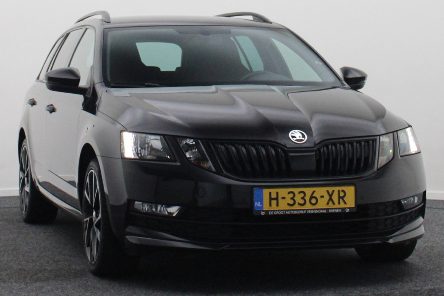 Škoda Octavia Combi 1.5 TSI Greentech Sport Business Automaat Apple Carplay, Sportstoelen, Camera, Climate, Trekhaak, 18"