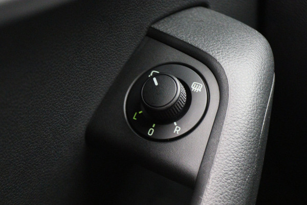 Škoda Octavia Combi 1.5 TSI Greentech Sport Business Automaat Apple Carplay, Sportstoelen, Camera, Climate, Trekhaak, 18"