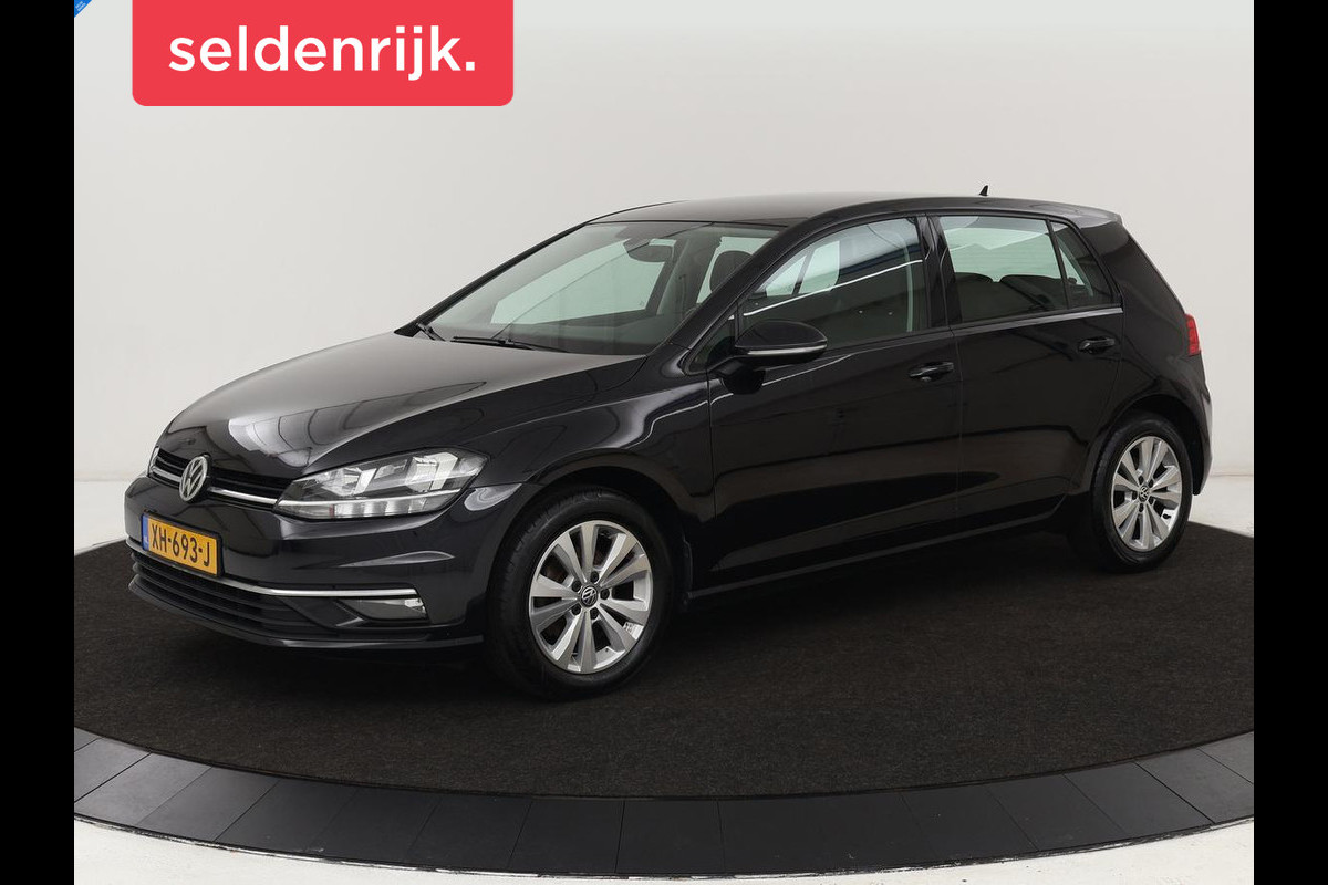 Volkswagen Golf 1.0 TSI Comfortline | Navigatie | Apple Carplay | Parkeerhulp |