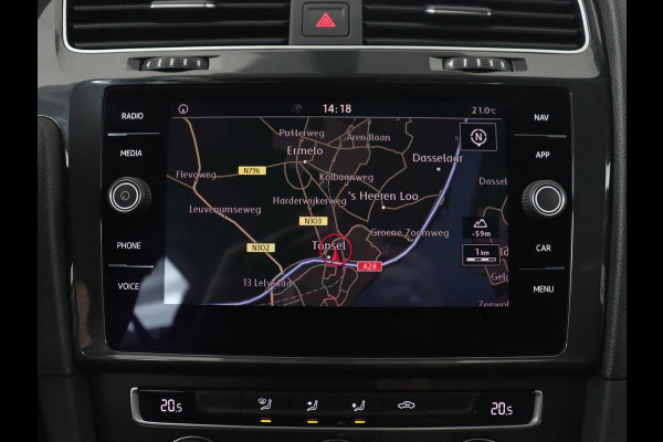Volkswagen Golf 1.0 TSI Comfortline | Navigatie | Apple Carplay | Parkeerhulp |