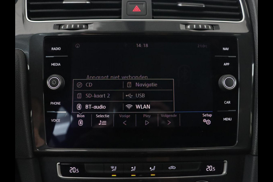 Volkswagen Golf 1.0 TSI Comfortline | Navigatie | Apple Carplay | Parkeerhulp |