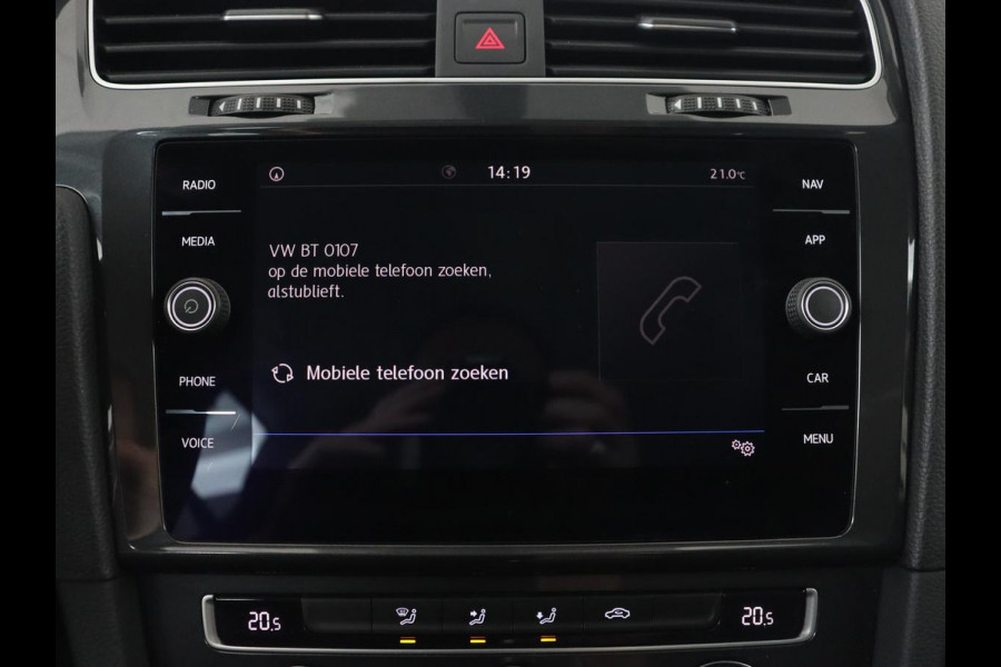 Volkswagen Golf 1.0 TSI Comfortline | Navigatie | Apple Carplay | Parkeerhulp |