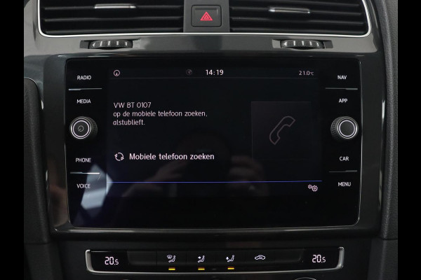 Volkswagen Golf 1.0 TSI Comfortline | Navigatie | Apple Carplay | Parkeerhulp |