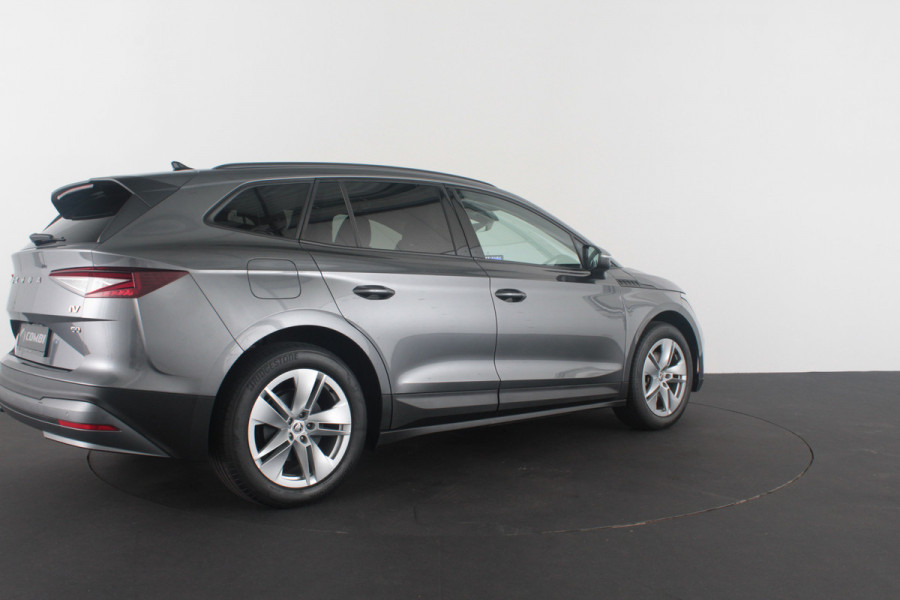 Škoda ENYAQ iV 60 Business Edition > Camera/Graphite Grey/Adapt.cruise...