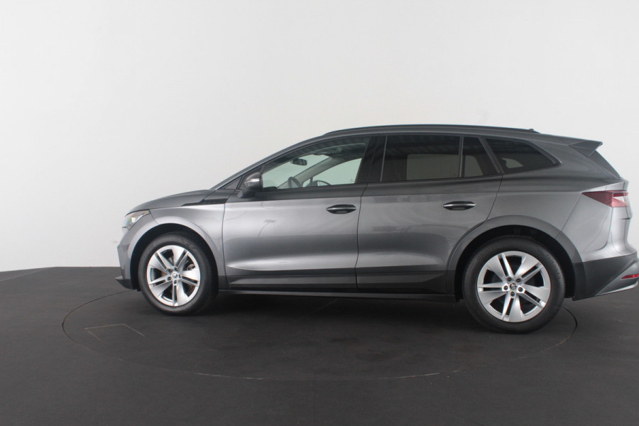 Škoda ENYAQ iV 60 Business Edition > Camera/Graphite Grey/Adapt.cruise...