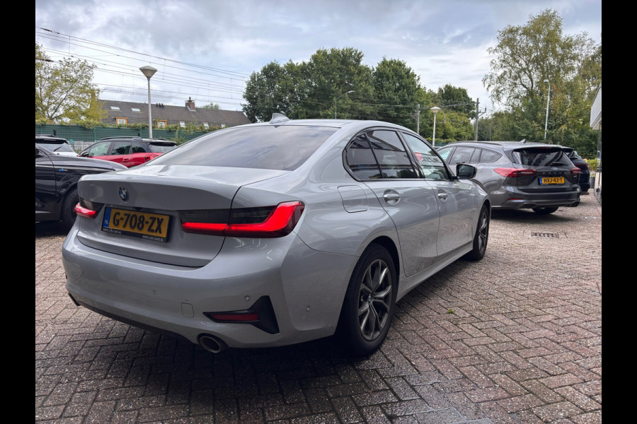 BMW 3-serie 320i High Executive Edition