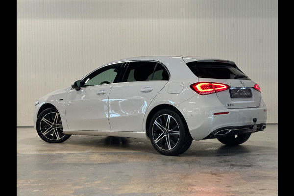 Mercedes-Benz A-Klasse 250 e | HYBRIDE | STOELVERKOELING | AMBIANCE LIGHTS | LED