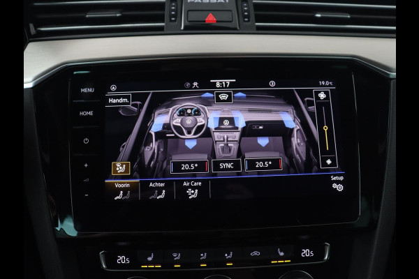 Volkswagen Passat 1.5 TSI Elegance Business R | Panoramadak | Stoelverwarming | Virtual Cockpit | Leder/Alcantara | Camera | Matrix LED | Carplay | Navigatie