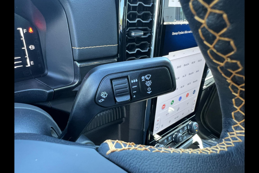 Ford Ranger 2.3 PHEV Wildtrak Double Cab 281pk | 5 persoons! | Technology Pack Plus Trailer | Cargo Area Pack | Power Rollertop | Prijs excl. BTW incl. BPM | laadkabel mode 3 16A | Rijklaar