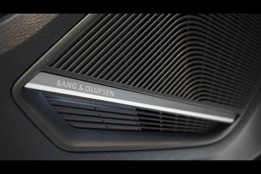 Audi Q2 1.4 TFSI S-Line BLACK OPTIK AUTOMAAT-BANG&OLUFSEN-DRIVE SELECT-DAB-KEYLESS-LED-NAVIGATIE-STOELVERWARMING-TREKHAAK