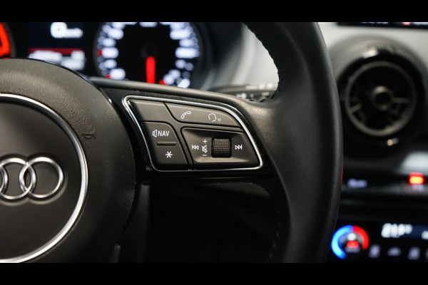 Audi Q2 1.4 TFSI S-Line BLACK OPTIK AUTOMAAT-BANG&OLUFSEN-DRIVE SELECT-DAB-KEYLESS-LED-NAVIGATIE-STOELVERWARMING-TREKHAAK