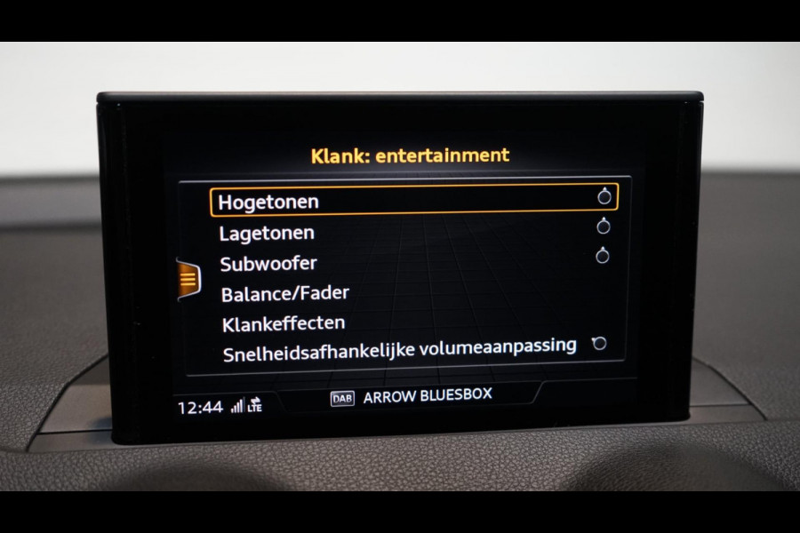 Audi Q2 1.4 TFSI S-Line BLACK OPTIK AUTOMAAT-BANG&OLUFSEN-DRIVE SELECT-DAB-KEYLESS-LED-NAVIGATIE-STOELVERWARMING-TREKHAAK