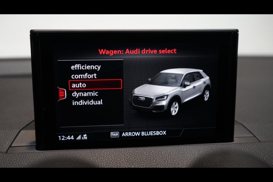 Audi Q2 1.4 TFSI S-Line BLACK OPTIK AUTOMAAT-BANG&OLUFSEN-DRIVE SELECT-DAB-KEYLESS-LED-NAVIGATIE-STOELVERWARMING-TREKHAAK