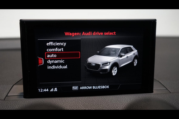 Audi Q2 1.4 TFSI S-Line BLACK OPTIK AUTOMAAT-BANG&OLUFSEN-DRIVE SELECT-DAB-KEYLESS-LED-NAVIGATIE-STOELVERWARMING-TREKHAAK