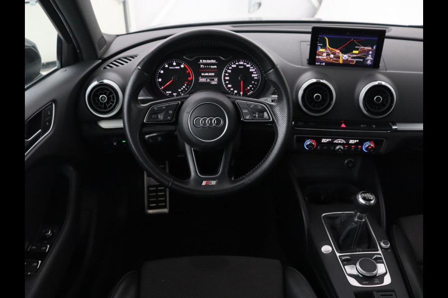 Audi A3 1.0 TFSI Sport S Line Edition | Panoramadak | Keyless | Full LED | Half leder | Navigatie | Sportstoelen | Climate control