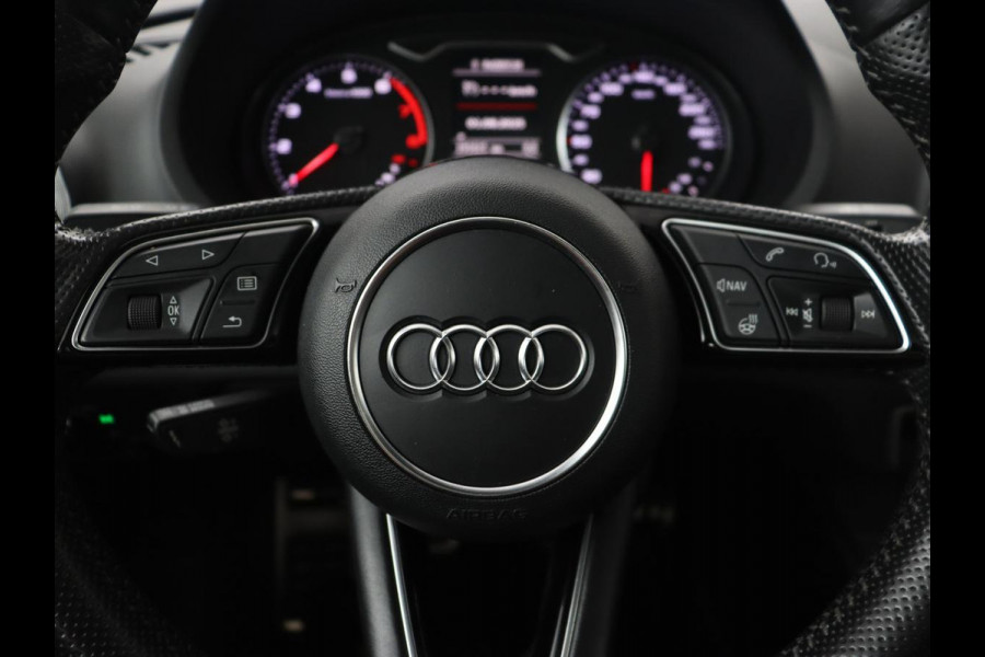 Audi A3 1.0 TFSI Sport S Line Edition | Panoramadak | Keyless | Full LED | Half leder | Navigatie | Sportstoelen | Climate control