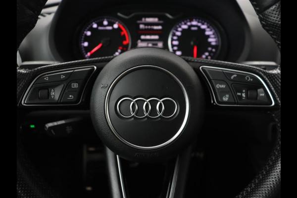 Audi A3 1.0 TFSI Sport S Line Edition | Panoramadak | Keyless | Full LED | Half leder | Navigatie | Sportstoelen | Climate control