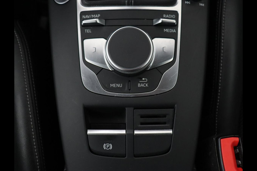 Audi A3 1.0 TFSI Sport S Line Edition | Panoramadak | Keyless | Full LED | Half leder | Navigatie | Sportstoelen | Climate control