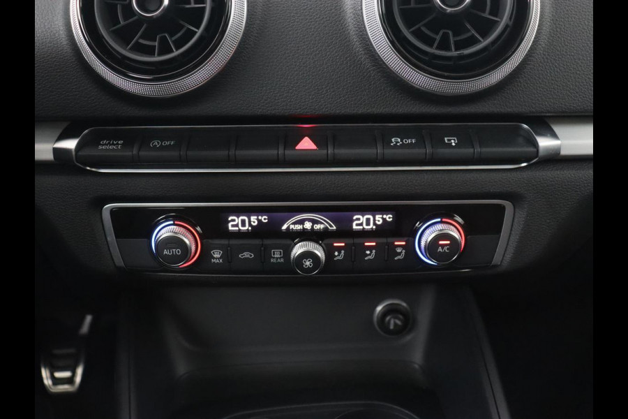 Audi A3 1.0 TFSI Sport S Line Edition | Panoramadak | Keyless | Full LED | Half leder | Navigatie | Sportstoelen | Climate control