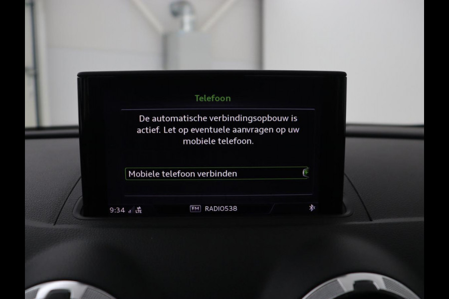 Audi A3 1.0 TFSI Sport S Line Edition | Panoramadak | Keyless | Full LED | Half leder | Navigatie | Sportstoelen | Climate control