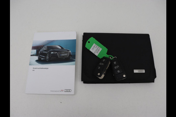 Audi A3 1.0 TFSI Sport S Line Edition | Panoramadak | Keyless | Full LED | Half leder | Navigatie | Sportstoelen | Climate control