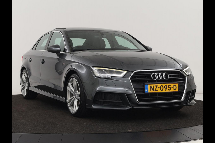 Audi A3 1.0 TFSI Sport S Line Edition | Panoramadak | Keyless | Full LED | Half leder | Navigatie | Sportstoelen | Climate control