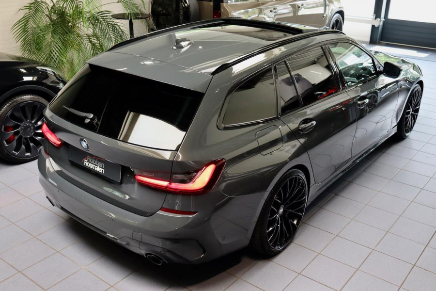 BMW 3 Serie Touring 330i xDrive Touring M Sport |PANO|Dravit Grau|