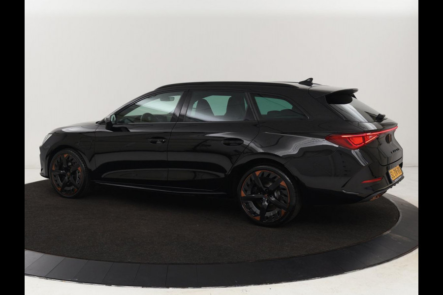 CUPRA Leon Sportstourer 1.4 e-Hybrid Copper Edition | Camera | Sportstoelen | LED | Apple Carplay |