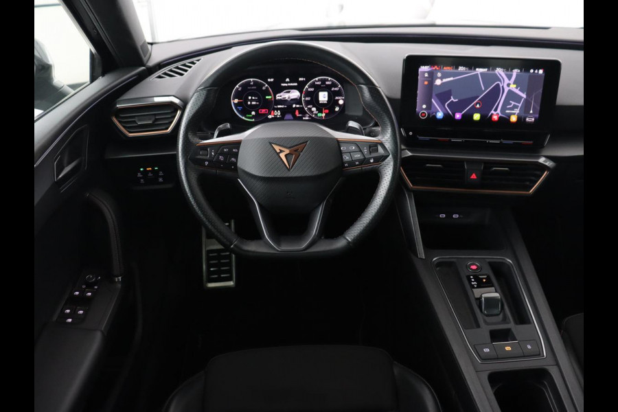 CUPRA Leon Sportstourer 1.4 e-Hybrid Copper Edition | Camera | Sportstoelen | LED | Apple Carplay |
