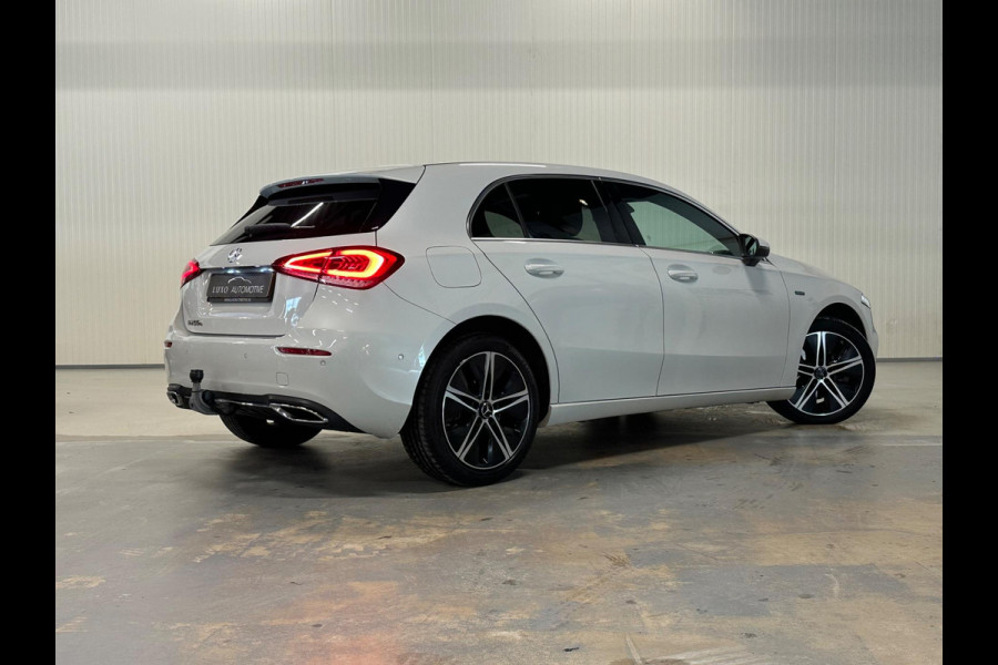 Mercedes-Benz A-Klasse 250 e | HYBRIDE | STOELVERKOELING | AMBIANCE LIGHTS | LED
