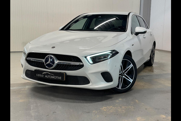 Mercedes-Benz A-Klasse 250 e | HYBRIDE | STOELVERKOELING | AMBIANCE LIGHTS | LED