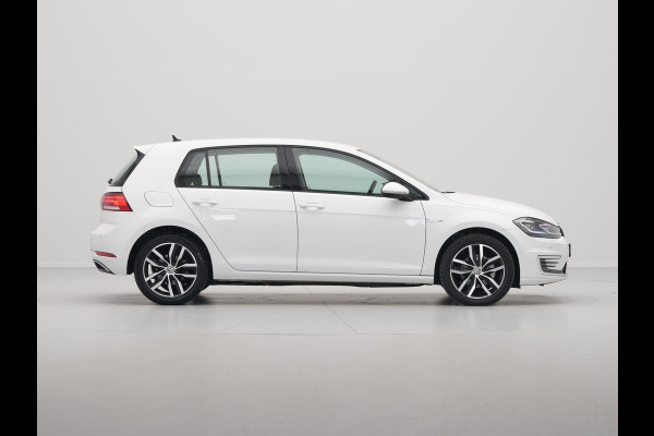 Volkswagen e-Golf E-DITION Navigatie Carplay Pdc Acc Stoelverwarming 58