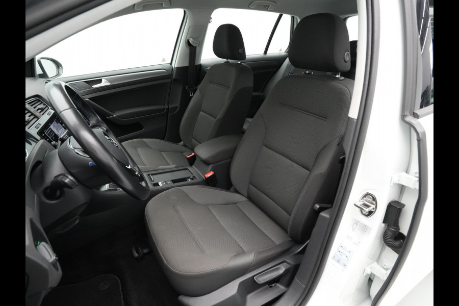 Volkswagen e-Golf E-DITION Navigatie Carplay Pdc Acc Stoelverwarming 58