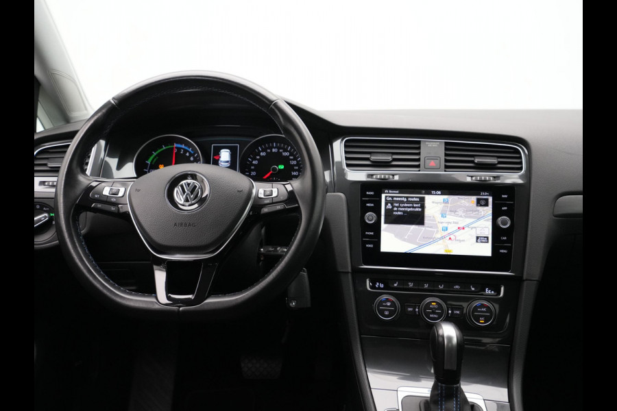 Volkswagen e-Golf E-DITION Navigatie Carplay Pdc Acc Stoelverwarming 58