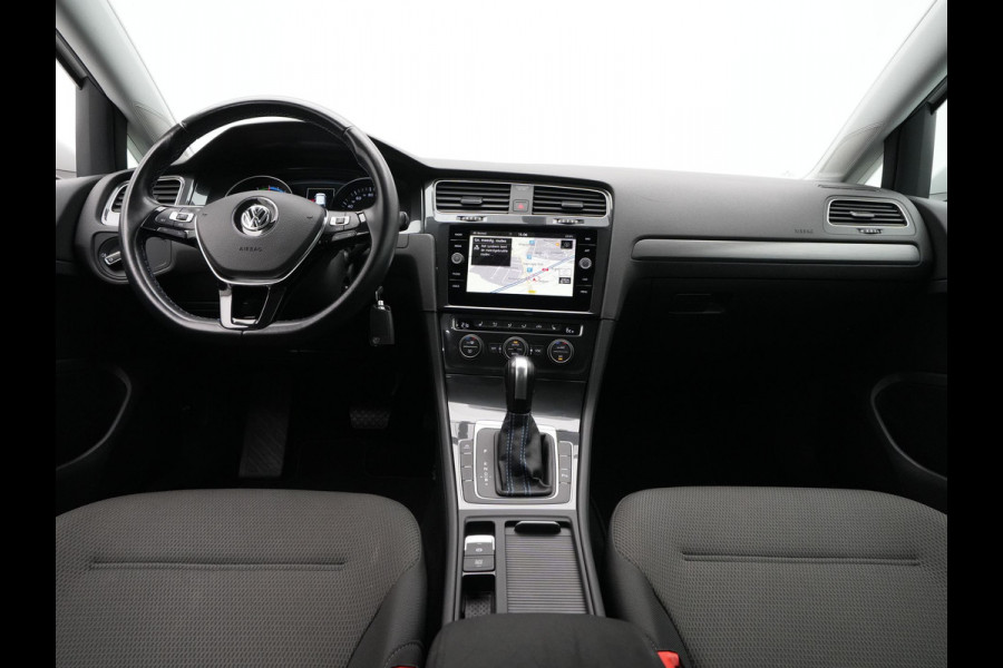 Volkswagen e-Golf E-DITION Navigatie Carplay Pdc Acc Stoelverwarming 58