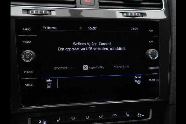 Volkswagen e-Golf E-DITION Navigatie Carplay Pdc Acc Stoelverwarming 58