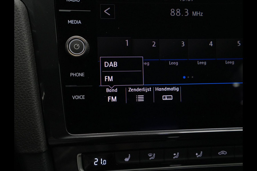 Volkswagen e-Golf E-DITION Navigatie Carplay Pdc Acc Stoelverwarming 58